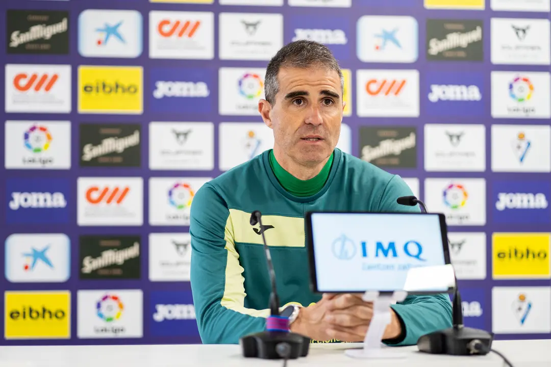 El entrenador del Eibar, Asier Garitano. / SDE