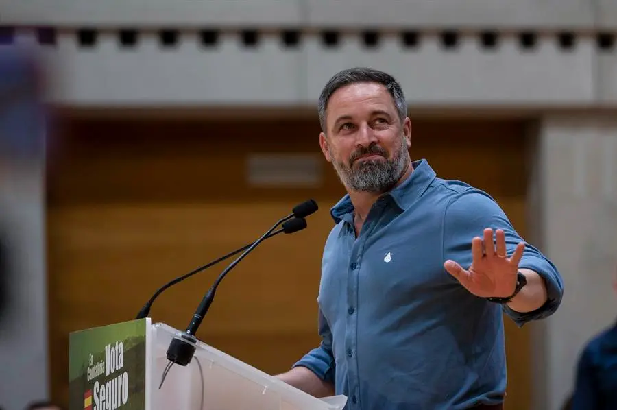 El presidente de Vox, Santiago Abascal, durante un mitin del partido. EFE / P. Puente Hoyos