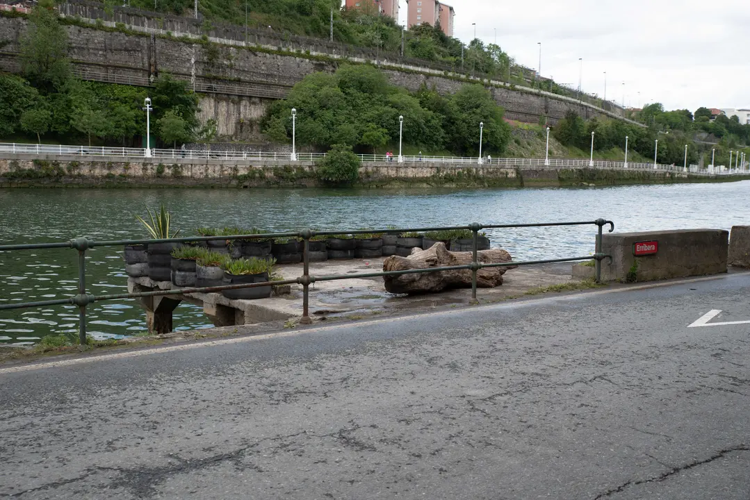 Zona de la R&iacute;a junto a Zorrozaurre. / AB