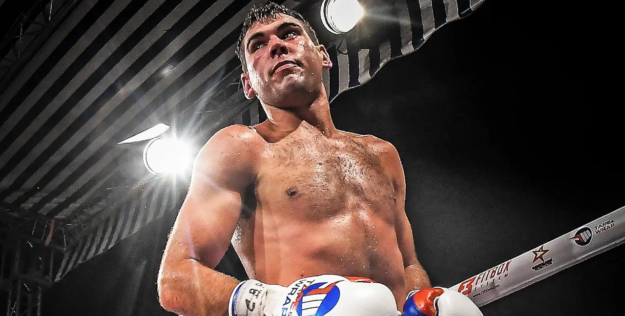 Sergio Garc&iacute;a &lsquo;El Ni&ntilde;o&rsquo;, durante un combate. / AC