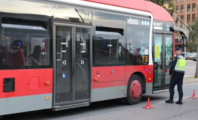 Autob&uacute;s de Valencia. / CNP
