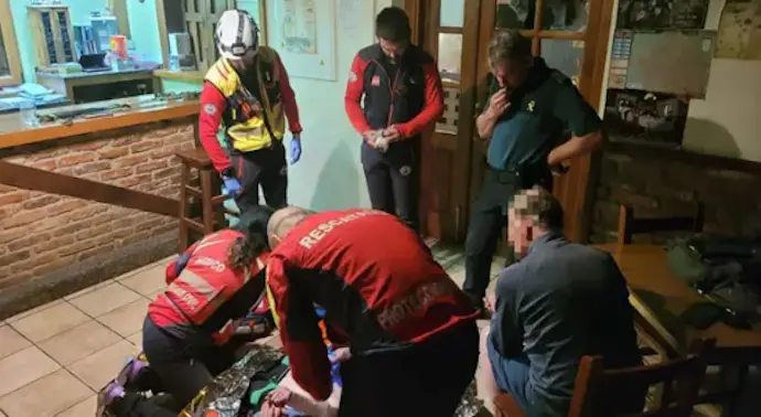 Rescatada por segunda noche consecutiva una mujer brit&aacute;nica mientras realizaba la ruta circular de Riofrio. / 112