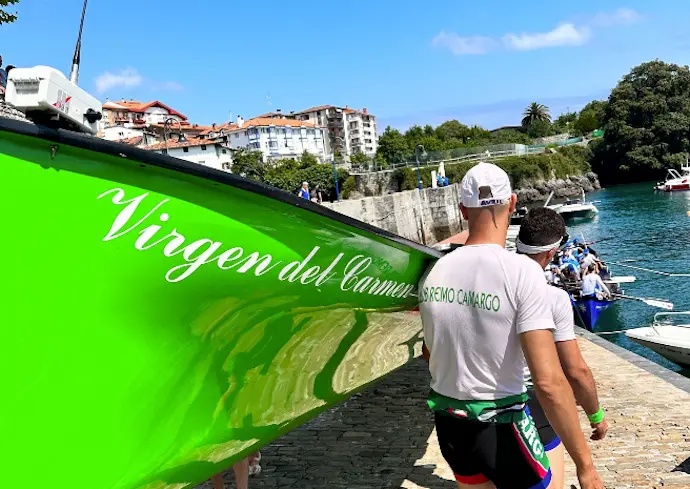 'La Virgen del Carmen' de Camargo volvi&oacute; a ser ayer en Zumaia la trainera c&aacute;ntabra m&aacute;s r&aacute;pida.