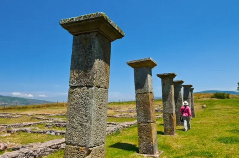 Casas nobles. Juliobriga, Retortillo, Campoo de Enmedio, Cantabria, Espa&ntilde;a, Europa
