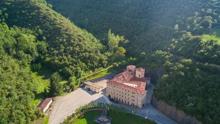 Monasterio de Santo Toribio de Li&eacute;bana