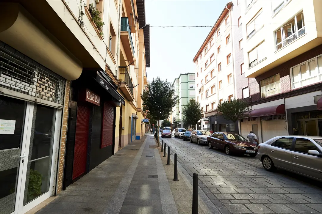 Vista de una calle de Torrelavega. / Alerta