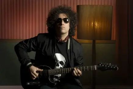 Andr&eacute;s Calamaro ofrece su &uacute;ltimo concierto en Espa&ntilde;a
