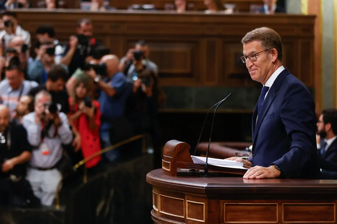 El presidente del PP y candidato a la presidencia del Gobierno, Alberto N&uacute;&ntilde;ez Feij&oacute;o, durante su intervenci&oacute;n en la primera sesi&oacute;n del debate de su investidura este martes en el Congreso. EFE/Juan Carlos Hidalgo