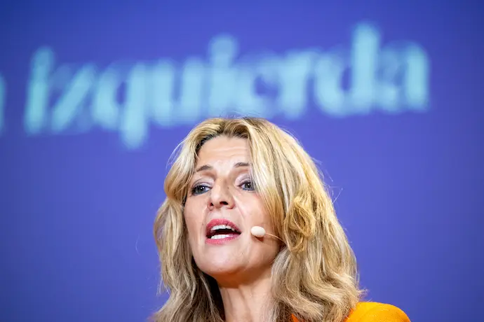 La l&iacute;der de Sumar, vicepresidenta y ministra de Trabajo en funciones, Yolanda D&iacute;az, participa en un foro del Club Vanguardia, en el Colegio de Abogados, a 5 de octubre de 2023, en Barcelona, Catalunya (Espa&ntilde;a). El Club Vanguardia es el club de los suscriptores y beneficiarios de los medios &lsquo;La Vanguardia&rsquo;, &lsquo;Mundo Deportivo&rsquo; e &lsquo;Historia y Vida&rsquo;.
05 OCTUBRE 2023;VANGUARDIA;CLUB;FORO;DEBATE;SUSCRIPTORES;BENEFICIARIOS;MEDIOS
Lorena Sop&ecirc;na / Europa Press
05/10/2023