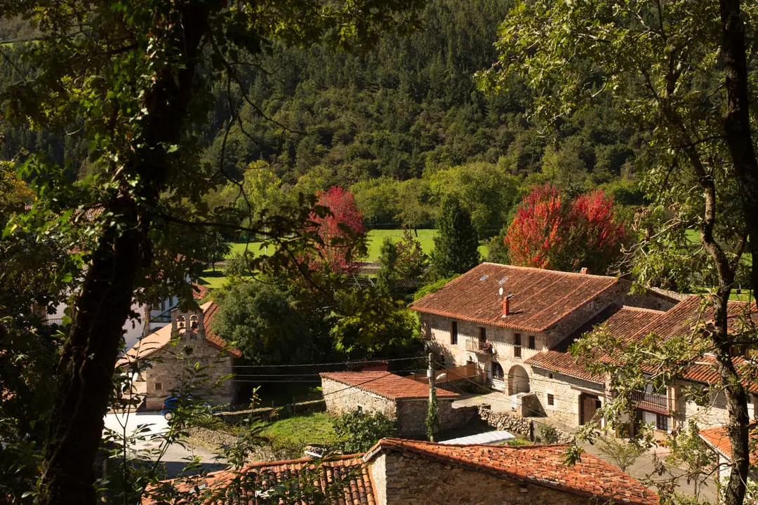 Barcenillas, uno de los pueblos m&aacute;s bonitos de Cantabria. / A.E.