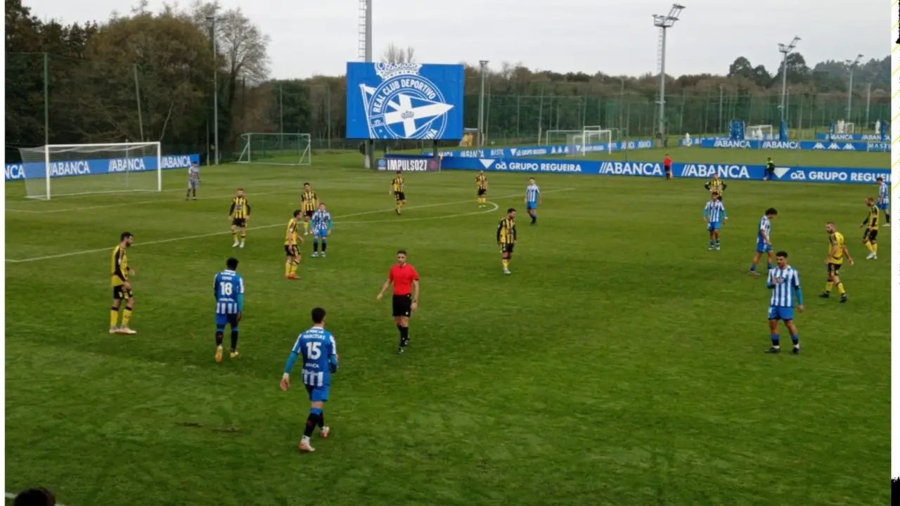 Fabril y Cay&oacute;n se enfrentaron en un encuentro que ganaron los gallegos. / Twitter
