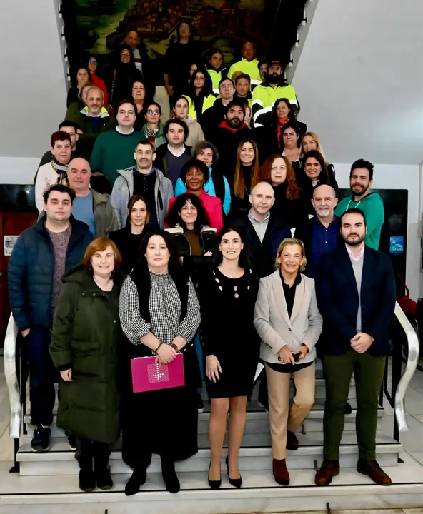 Santander contrata a 56 desempleados para realizar obras y servicios de inter&eacute;s general. / Alerta