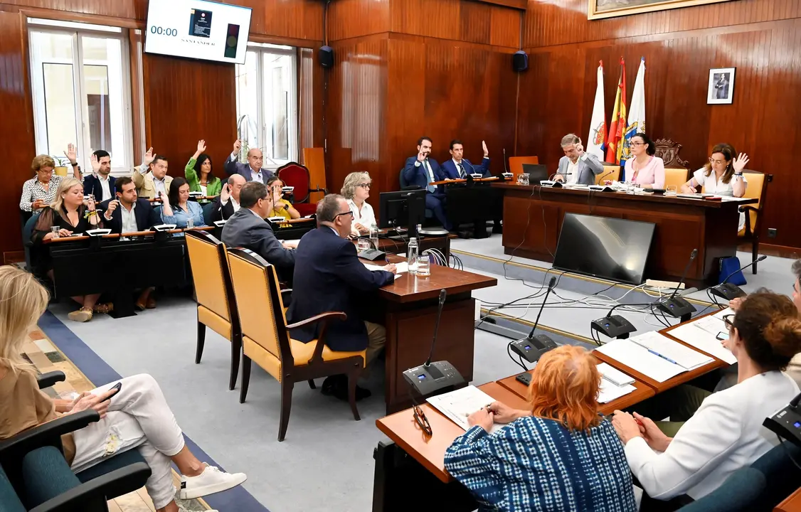 Pleno de Santander. / Alerta / Archivo