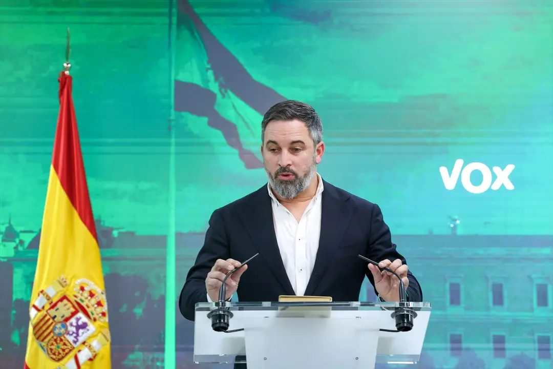 El l&iacute;der de VOX, Santiago Abascal, durante una rueda de prensa tras la reuni&oacute;n del Comit&eacute; de Acci&oacute;n Pol&iacute;tica de Vox. EP / Marta Fern&aacute;ndez