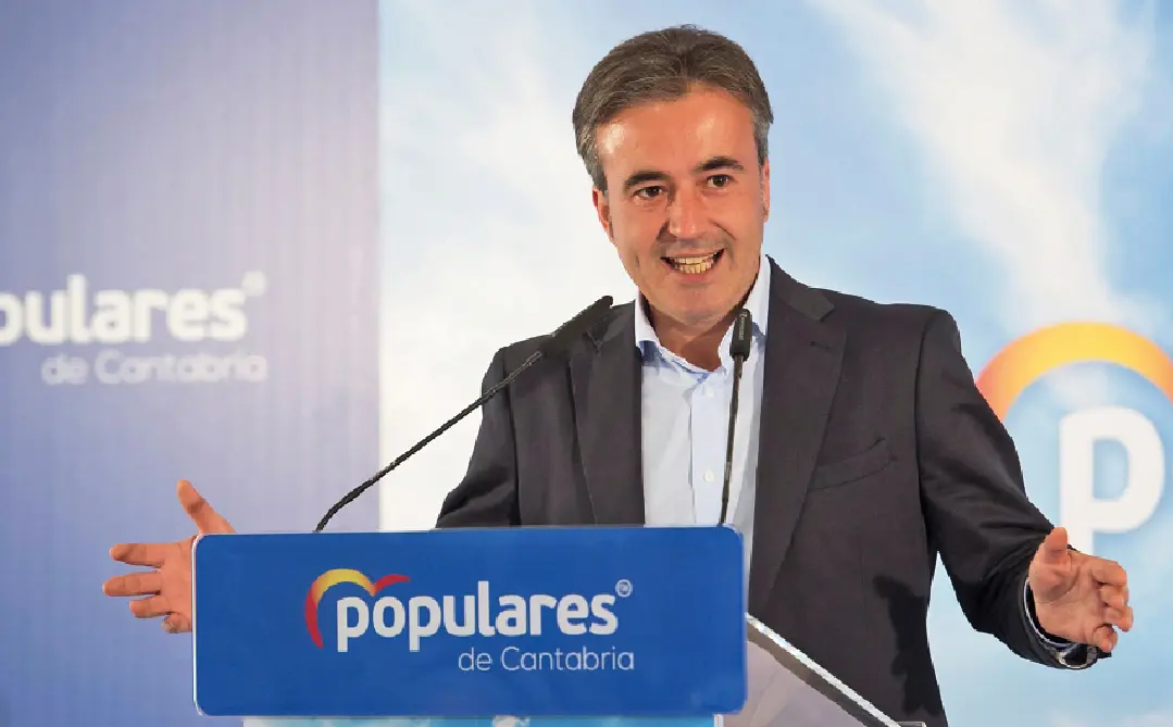 El alcalde de Camargo, Diego Movell&aacute;n. / ALERTA