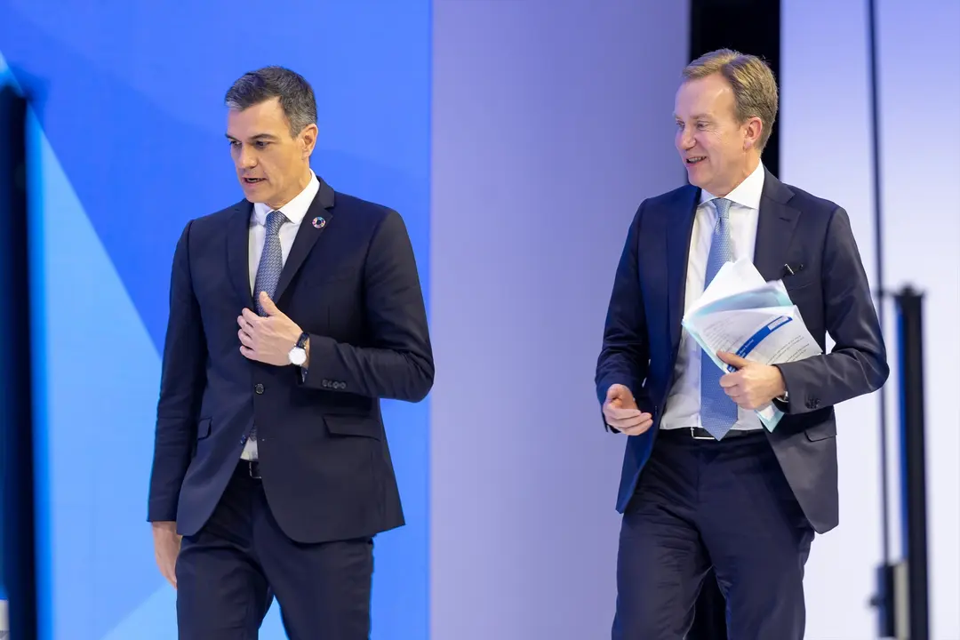El presidente del Gobierno espa&ntilde;ol, Pedro S&aacute;nchez (iz). EP / Sandra Blaser