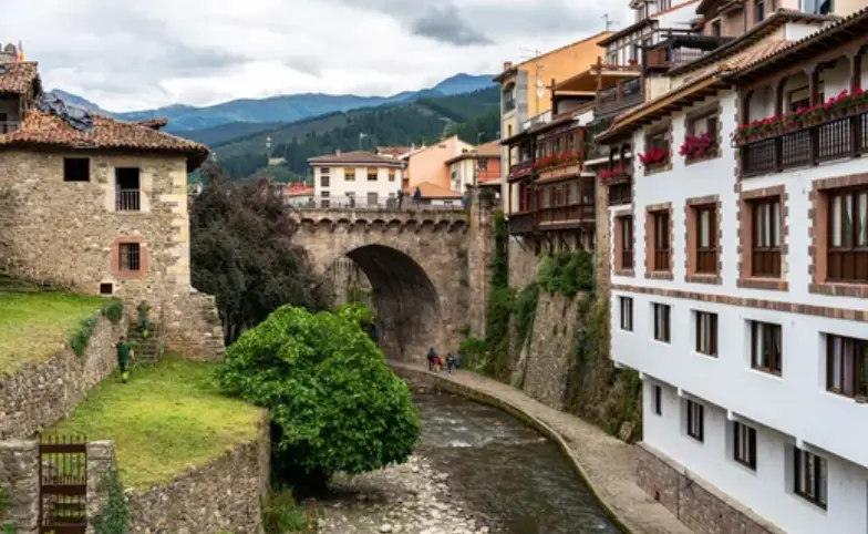 Potes