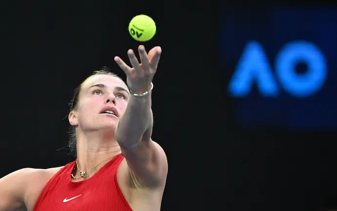 Aryna Sabalenka of Belarus prepares to serve during the Women&rsquo;s Singles Final against Qinwen Zheng of China on Rod Laver Arena on Day 14 of the 2024 Australian Open at Melbourne Park in Melbourne, Thursday, January 25, 2024. (AAP Image/James Ross) NO ARCHIVING, EDITORIAL USE ONLY
AAPIMAGE / DPA
27/1/2024 ONLY FOR USE IN SPAIN