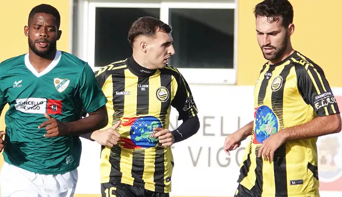 De un bache de dos derrotas consecutivas al inicio de la segunda vuelta escap&oacute; el Cay&oacute;n sumando tres puntos de oro ante el Coruxo (2-1).