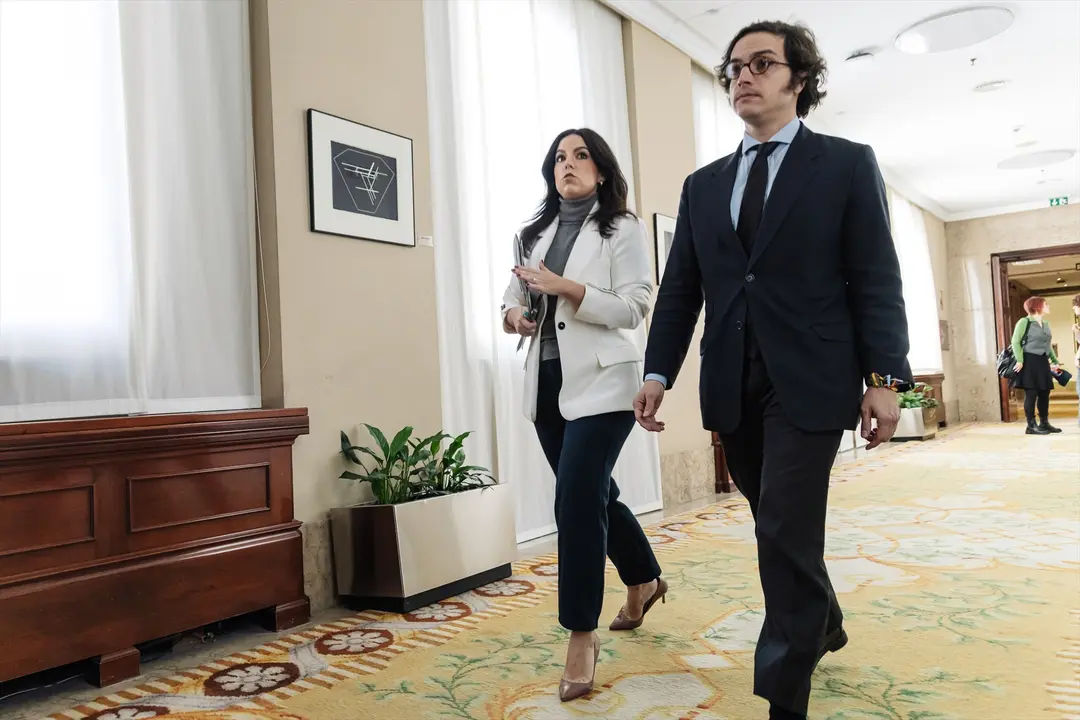La portavoz de VOX en el Congreso, Pepa Mill&aacute;n, y el diputado de VOX Jos&eacute; Mar&iacute;a Figaredo. EP / Carlos Luj&aacute;n