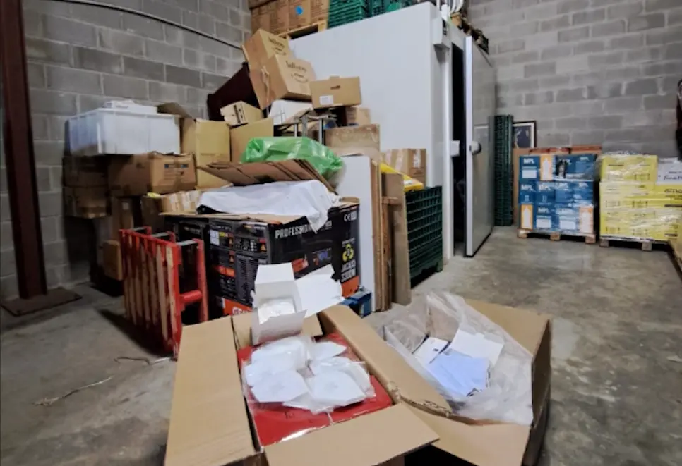 Movell&aacute;n, ha se&ntilde;alado que hay &ldquo;cajas y cajas y cajas&rdquo; de mascarillas FFP2 y quir&uacute;rgicas &ldquo;apiladas en un altillo&rdquo;.