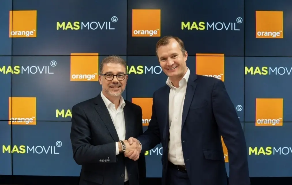 Ludovic Pech, consejero delegado de Orange Espa&ntilde;a, y Meinrad Spenger, consejero delegado de M&aacute;sM&oacute;vil han firmado la constituci&oacute;n de la nueva 'joint venture'. EP / Archivo