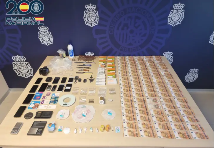 Desarticulan red de tr&aacute;fico de drogas en Cantabria: siete detenidos y m&uacute;ltiples decomisos. / PN