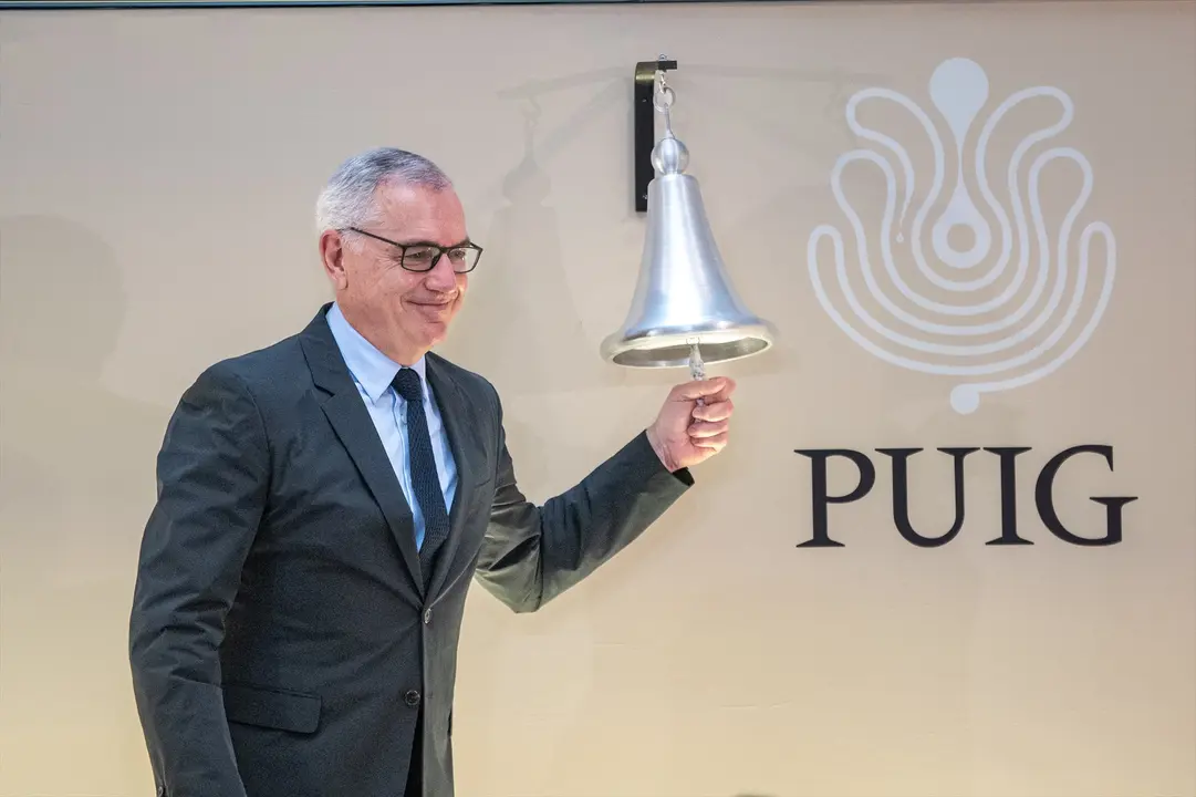 El presidente y consejero delegado de Puig, Marc Puig, durante el toque de campana de la empresa Puig en su salida a Bolsa. Lorena Sop&ecirc;na / EP