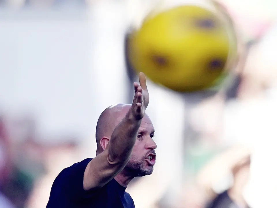 El t&eacute;cnico racinguista, Jos&eacute; Alberto, durante un partido. / Liga Hypermotion