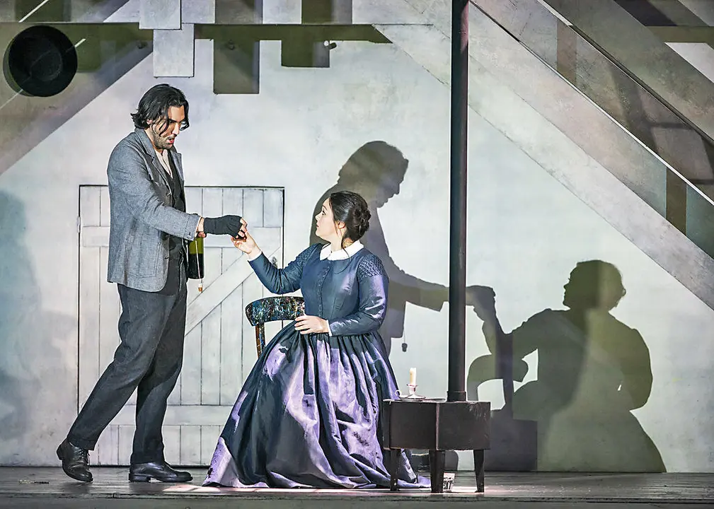 Fotograf&iacute;a de archivo del tenor Jonathan Tetelman con La Boheme Royal Opera House. / Alerta