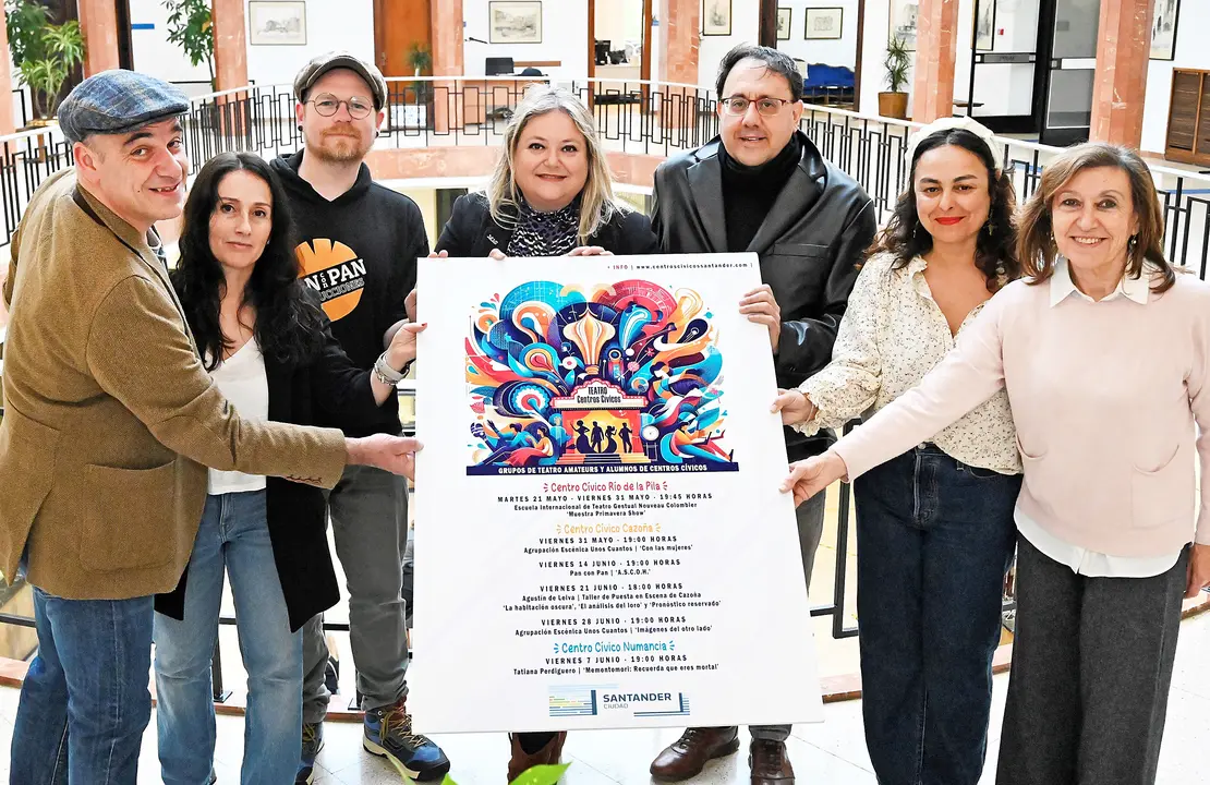 Fotograf&iacute;a de la presentaci&oacute;n del ciclo de teatro de grupos amateur. / Alerta