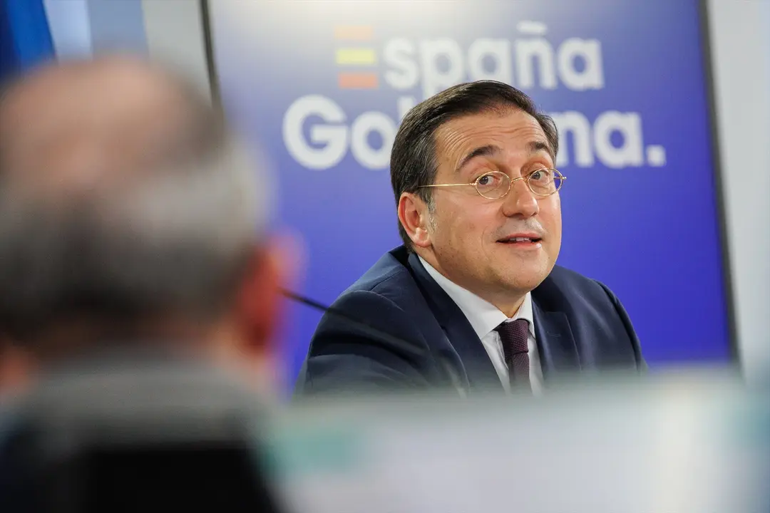 El ministro de Asuntos Exteriores, Uni&oacute;n Europea y Cooperaci&oacute;n, Jos&eacute; Manuel Albares, durante una rueda de prensa posterior a la reuni&oacute;n del Consejo de Ministros. Alejandro Mart&iacute;nez V&eacute;lez