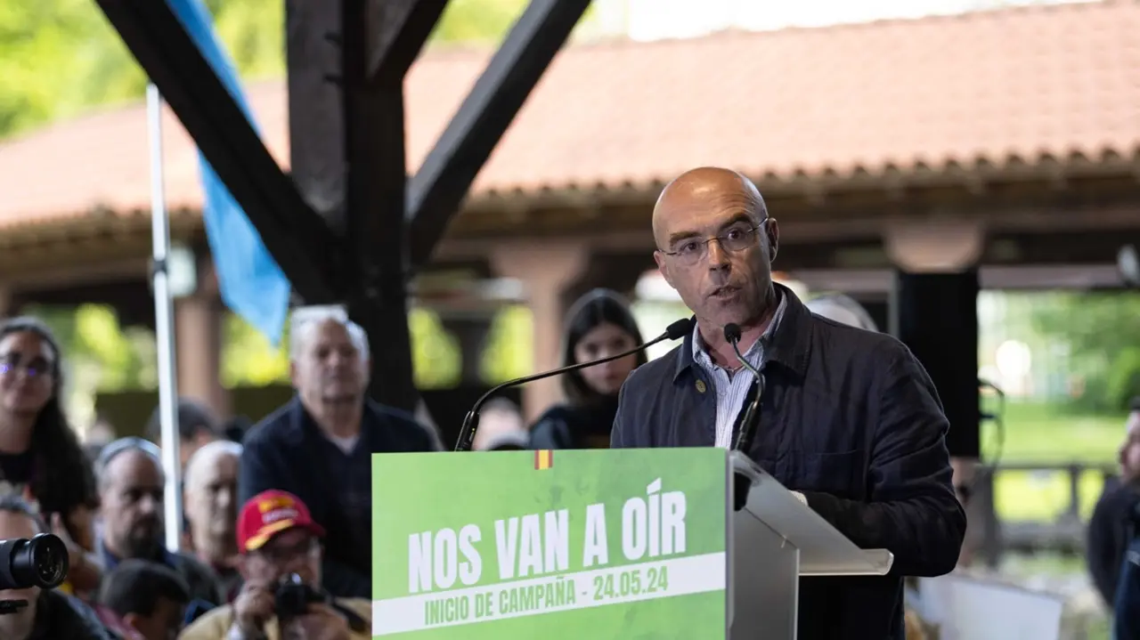 El candidato de Vox a las elecciones europeas, Jorge Buxad&eacute;, durante un acto del partido. Imanol Rimada