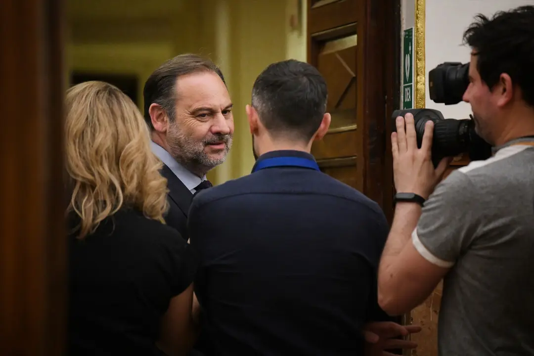 El diputado del Grupo Mixto y exministro de Transportes, Jos&eacute; Luis &Aacute;balos, durante una sesi&oacute;n plenaria en el Congreso de los Diputados. Fernando S&aacute;nchez