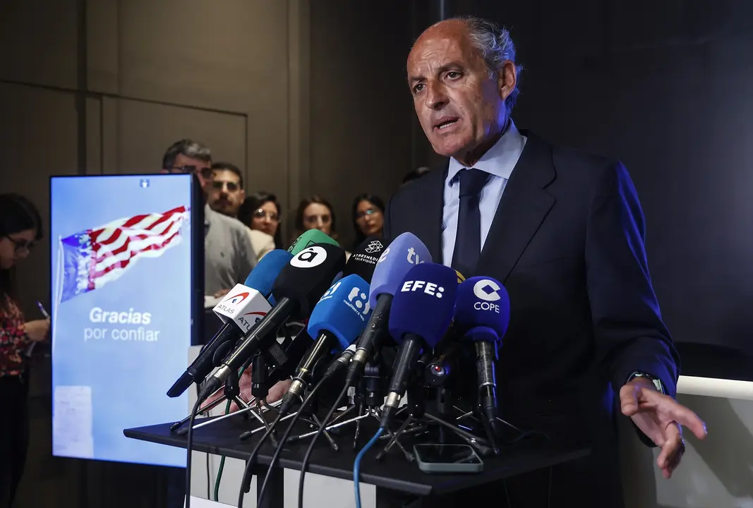 El expresidente de la Generalitat valenciana, Francisco Camps, ofrece una una rueda de prensa tras ser absuelto. Rober Solsona