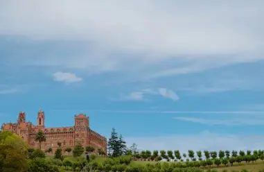Imagen de una de las joyas arquitect&oacute;nicas de Cantabria. / A.S.