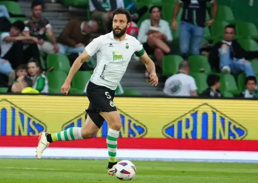 Germ&aacute;n durante un partido en El Sardinero. / RRC
