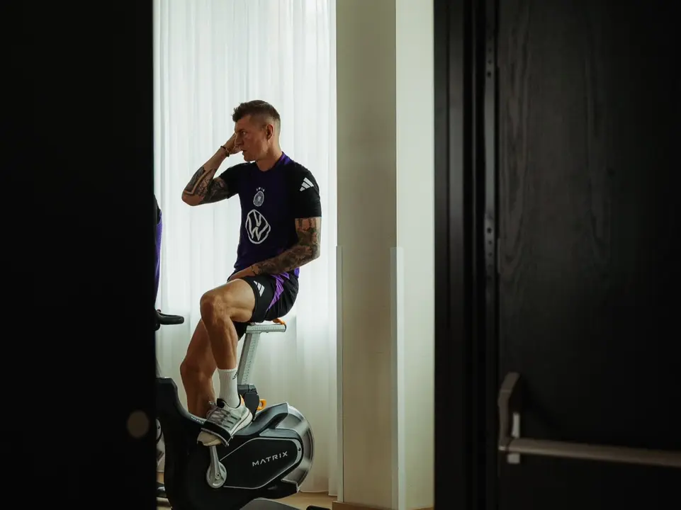 Toni Kroos durante el entrenamiento con Alemania. / Red X Alemania
