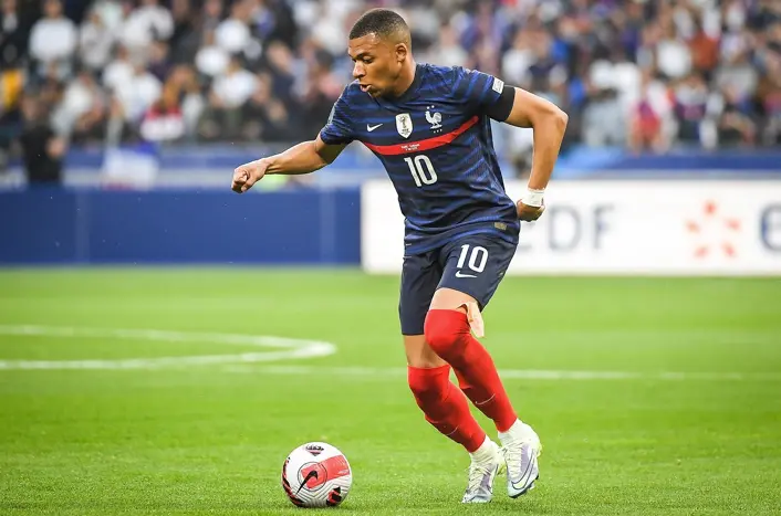 Mbapp&eacute;.