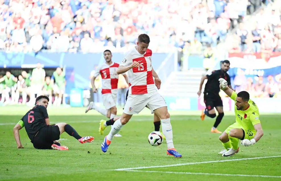 Uno de los momentos del partido. UEFA