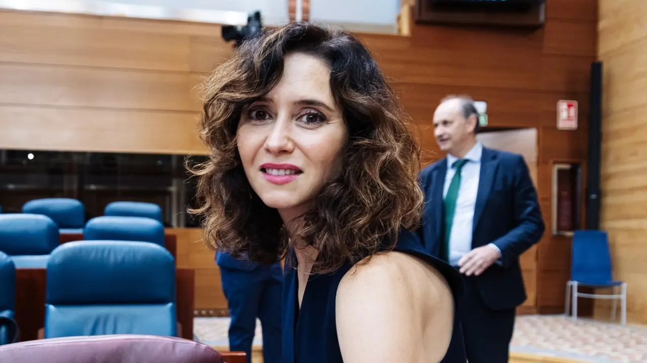 La presidenta de la Comunidad de Madrid, Isabel D&iacute;az Ayuso. Carlos Luj&aacute;n