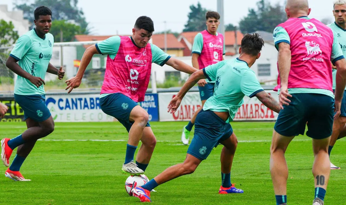 Los jugadores del racing comienzan la pretemporada. / RRC