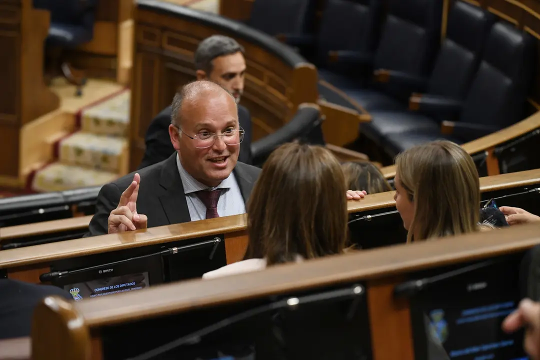 El portavoz del PP en el Congreso, Miguel Tellado, durante una sesi&oacute;n plenaria. Fernando S&aacute;nchez / Archivo