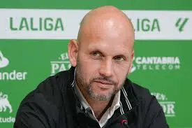 Jos&eacute; Alberto. / Racing