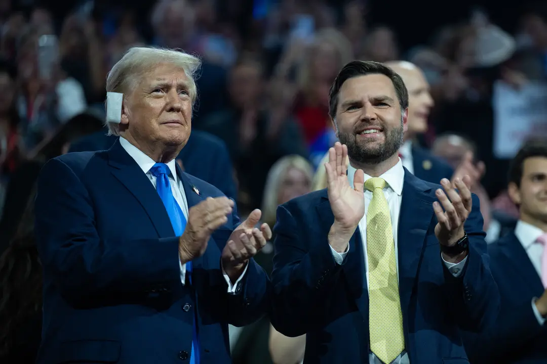 El ex presidente estadounidense Donald J. Trump y el senador estadounidense JD Vance. / A.G. / EP