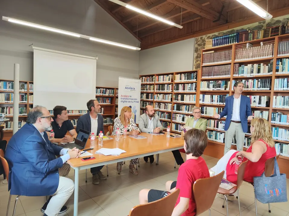 Foro Transformaci&oacute;n Digital Sostenible de Entornos Rurales. / Alerta
