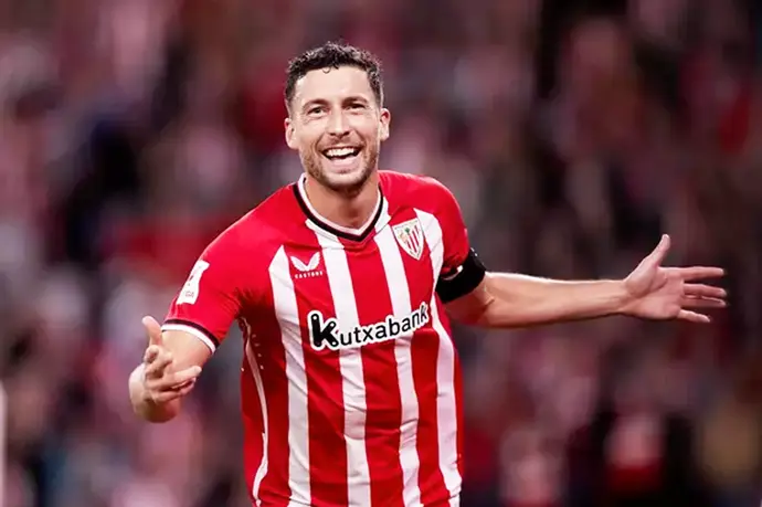 El jugador del Athletic Club &Oacute;scar de Marcos. / AFP7