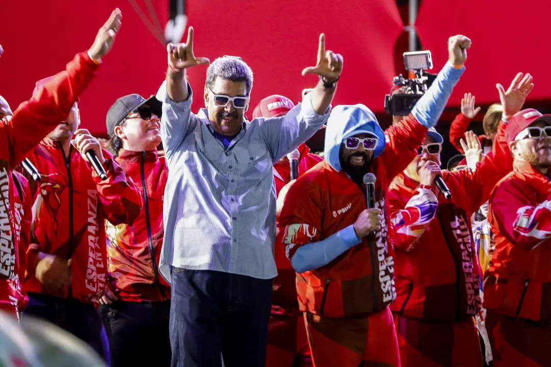 El r&eacute;gimen de Nicol&aacute;s Maduro restringe la observaci&oacute;n internacional durante las elecciones. Jeampier Arguinzones