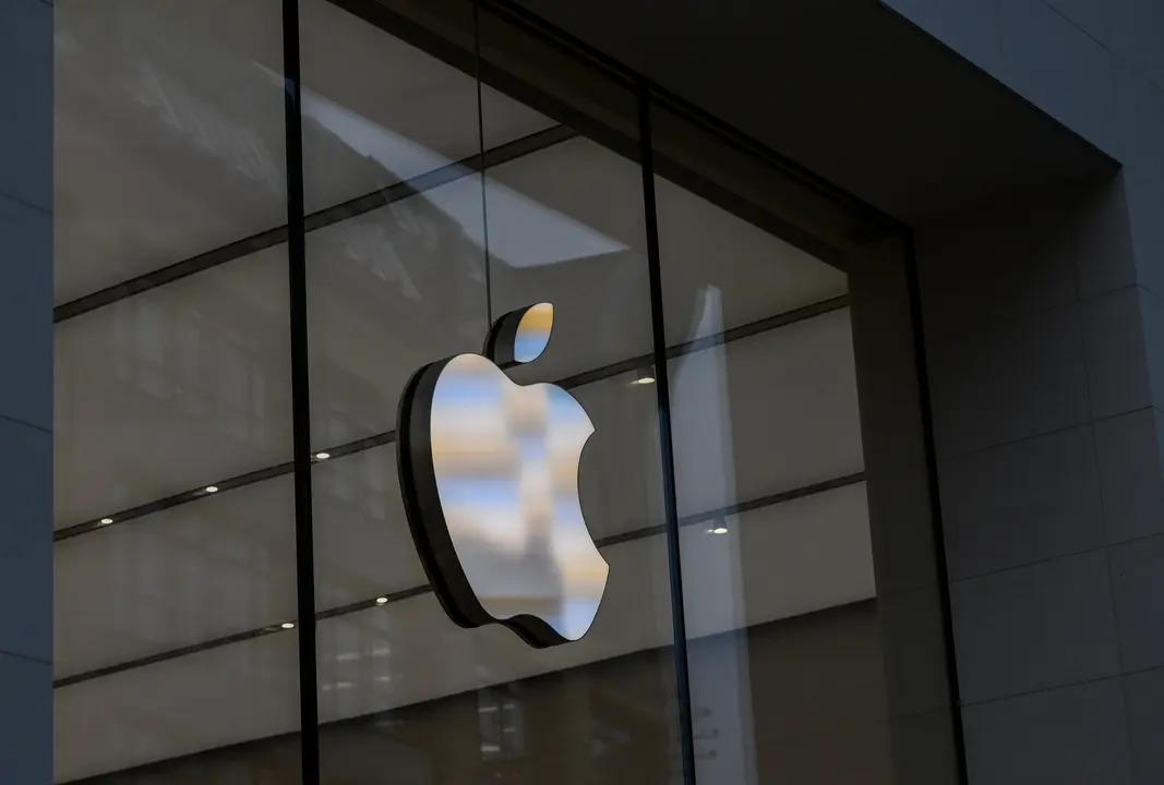 La entrada en una tienda Apple en Berlin. / EP