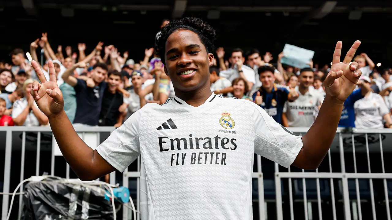 Endrick durante su presentaci&oacute;n el d&iacute;a de hoy. / Real Madrid